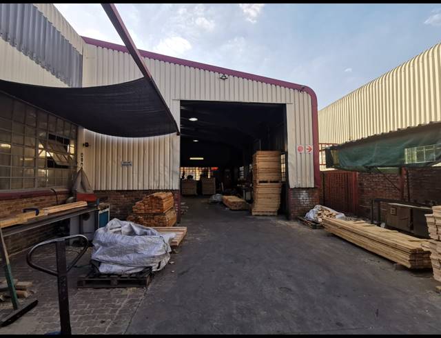1,500M² FACTORY TO LET IN WADEVILLE
